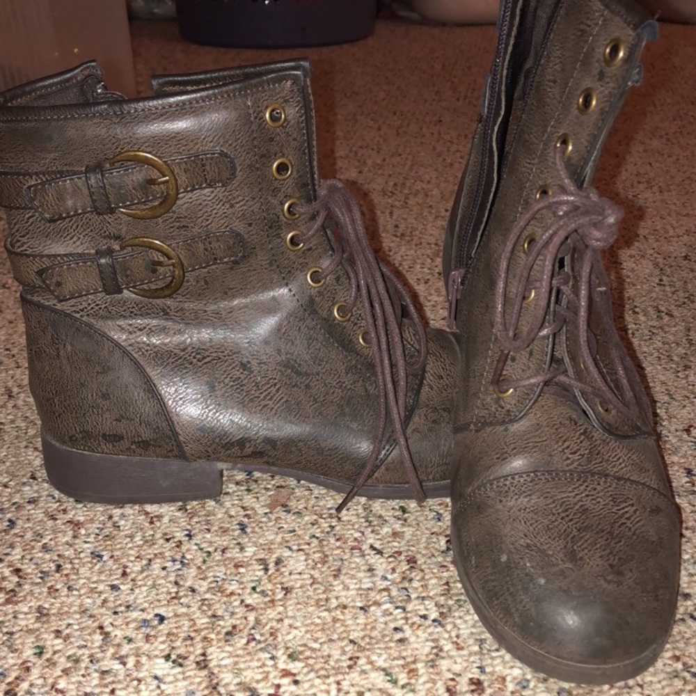 Booties size 8